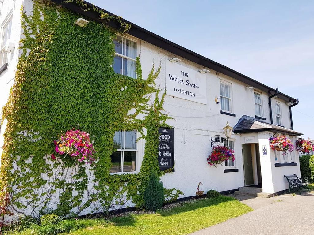The White Swan Hotel Escrick Екстериор снимка